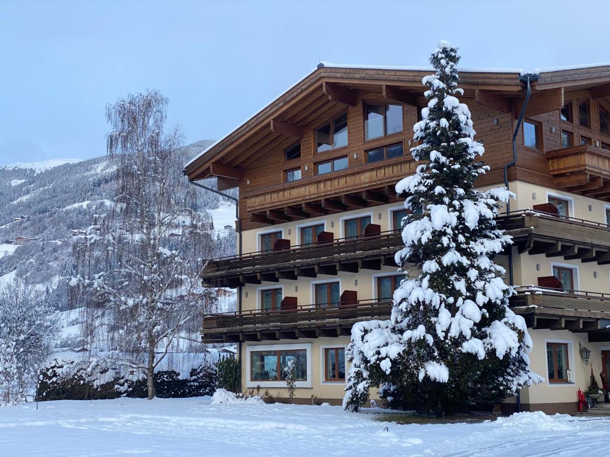 Pension Dorferwirt Bramberg am Wildkogel Kültér fotó